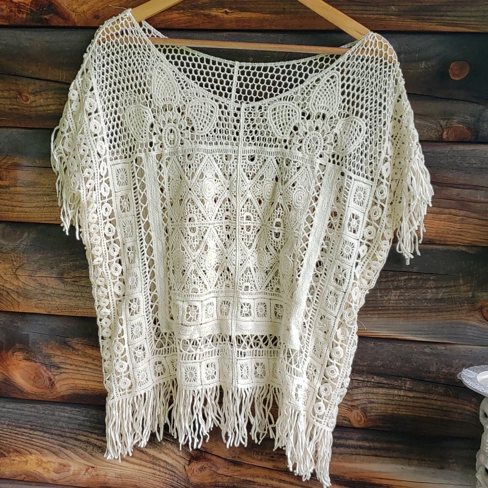 Vintage Macrame Lacy Open Knit Boho Top Fringe Trim sz M/L
